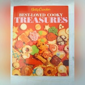 Thin cookbook...Holiday cookies 🍪